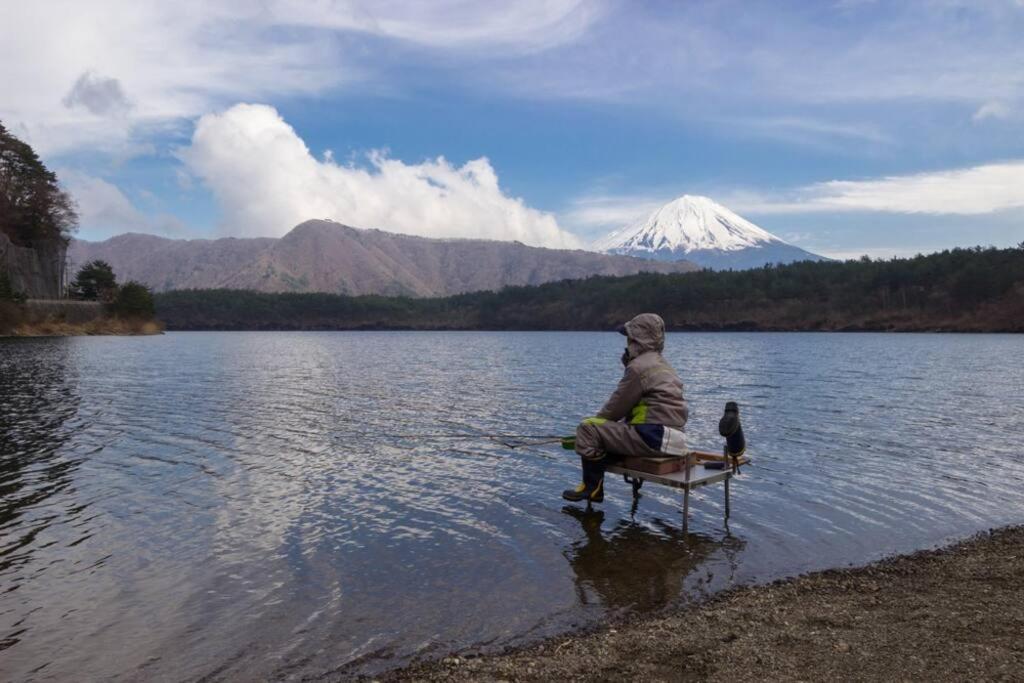 Villa Away From Noise,View Fuji Mt In The Designer House Yamanakako Exterior foto