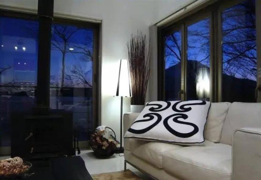 Villa Away From Noise,View Fuji Mt In The Designer House Yamanakako Exterior foto