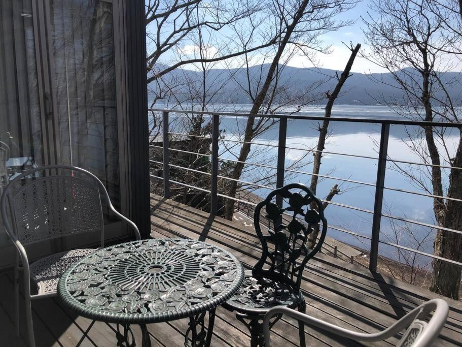 Villa Away From Noise,View Fuji Mt In The Designer House Yamanakako Exterior foto